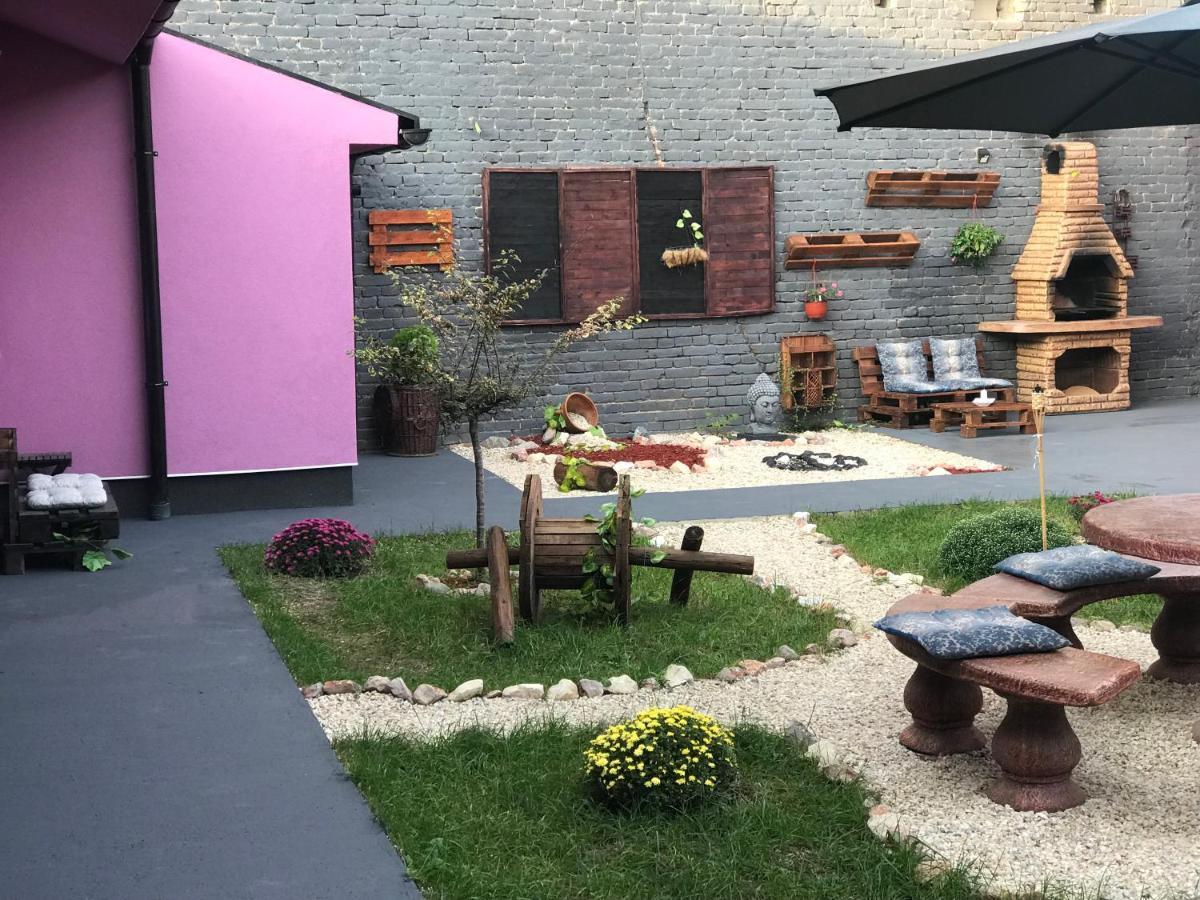 Zen Apartmani Zrenjanin Exterior foto